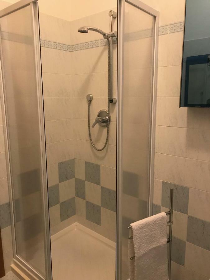 Casavacanze Estate 1 Сан-Бенедетто-дель-Тронто Экстерьер фото